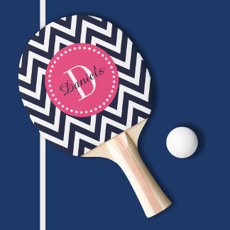 Pala De Ping Pong Monograma de la Marina y el Chevron Rosa