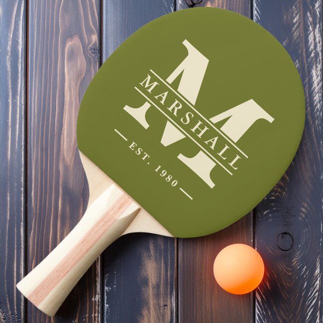 Pala De Ping Pong Monograma y nombre superposición de aceitunas dulc (Subido por el creador)