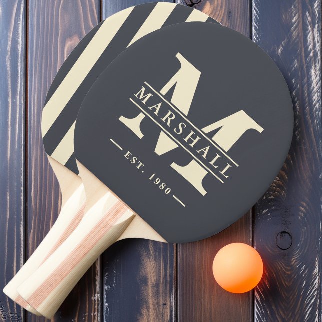 Pala De Ping Pong Monograma y nombre Superposición de franja gris me (Subido por el creador)