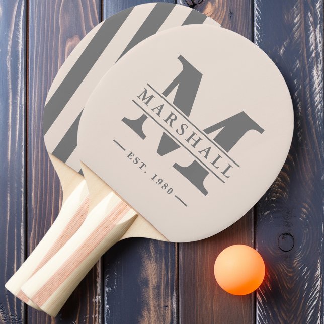 Pala De Ping Pong Monograma y nombre superpuesto striping Sandcastle (Subido por el creador)