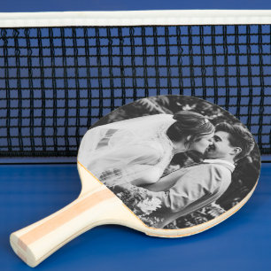 Pala De Ping Pong Pareja de recién casados en foto de boda sencilla