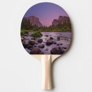 Pala De Ping Pong Parque nacional de Yosemite en la oscuridad