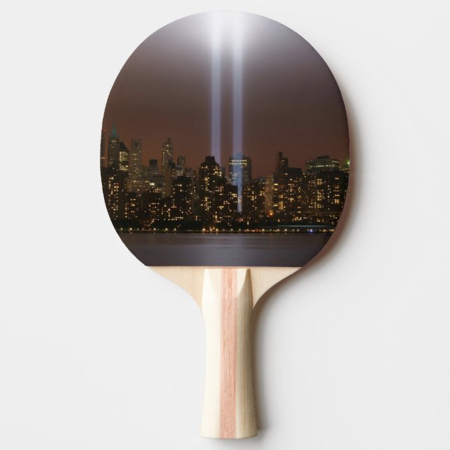 Pala De Ping Pong Tributo del World Trade Center en luz en Nueva (Anverso)
