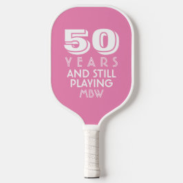 Palas De Pickleball 50 años todavía reproduciendo el color del nombre 