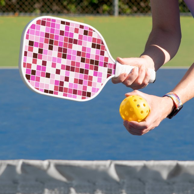 Palas De Pickleball Baldosas de piscina, mosaicos rosados, patrón geom (in situ)