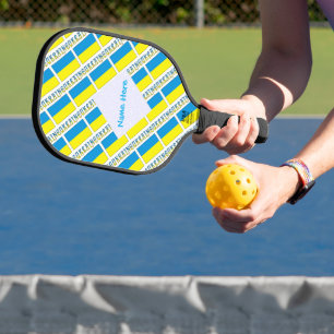 Palas De Pickleball Bandera de Ucrania en mosaico con nombre azul pers