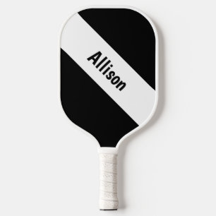 Palas De Pickleball Blanco perrito sobre remo de bolas de pollo negro
