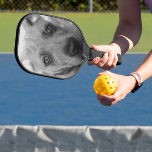 Palas De Pickleball Brindle Pit Bull con una foto de Shirley Taylor