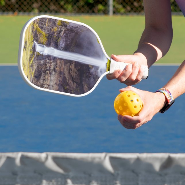Palas De Pickleball Cascada de Haifosin, Islandia (in situ)