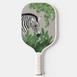 Palas De Pickleball Cebra entre hojas