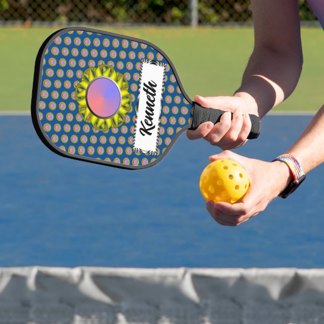 Palas De Pickleball Cinta de disco amarillo de Kenneth Yoncich (in situ)