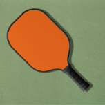 Palas De Pickleball Color sólido tigre naranja<br><div class="desc">Color sólido del tigre naranja. Este tono audaz y enérgico captura el espíritu de vitalidad y emoción. Es un naranja intenso, casi eléctrico con la cantidad correcta de calidez y brillo. Su audacia lo convierte en un color destacado que sin duda captará la atención. Este tono dinámico funciona muy bien...</div>