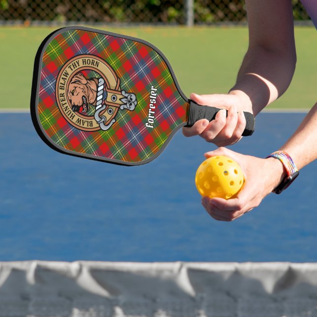 Palas De Pickleball Crest de Clan Forrester sobre tartán (in situ)