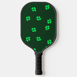 Palas De Pickleball Cuatro clavos de hoja sobre verde oscuro