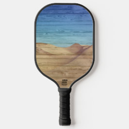 Palas De Pickleball Desert Sand Dunes Beautiful Blue Sky On Wood Grain