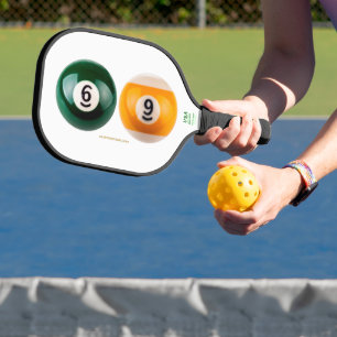 Palas De Pickleball El billar duro 69 de SlipperyJoe con una bola de b