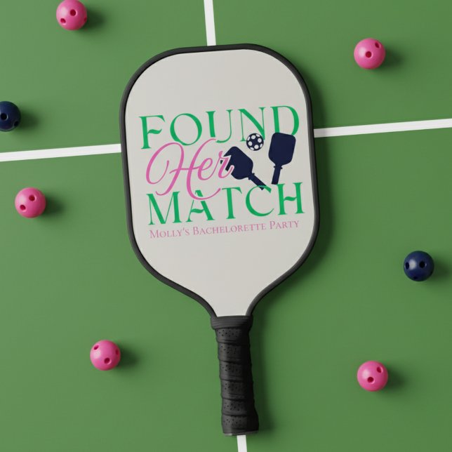 Palas De Pickleball Encontró su pareja divertido rosa Bachelorette de  (Celebrate love and friendly competition with this playful “Found Her Match” design!)