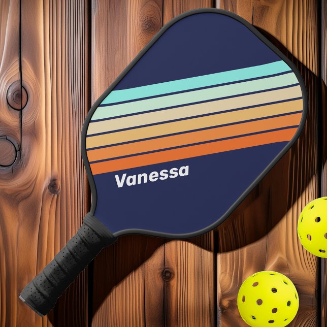 Palas De Pickleball Estilo de época retro rayado con nombre (Subido por el creador)
