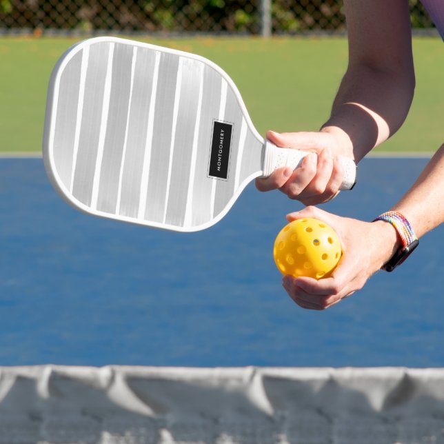 Palas De Pickleball Gris y franja blanca pintada (in situ)