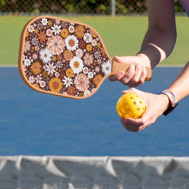 Palas De Pickleball Groovy Retro Flower Garden Pattern (in situ)