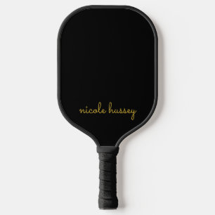 Palas De Pickleball Guión negro y dorado Monograma moderno elegante