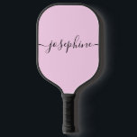 Palas De Pickleball Guión rosa elegante personalizado<br><div class="desc">Eleva tu juego de pickleball con estilo con nuestro elegante guion rosado Paddle personalizado de bolas de bolas. Perfección personalizada: Esta pala de pickleball no es sólo un accesorio deportivo, es una declaración personalizada. Su nombre o monograma en un guión elegante añade un toque de sofisticación al juego. Diseño elegante:...</div>