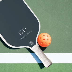 Palas De Pickleball iniciales de monograma en gris carbón nombre