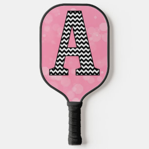 Palas De Pickleball Letra chevron audaz a sobre rosado bblegum