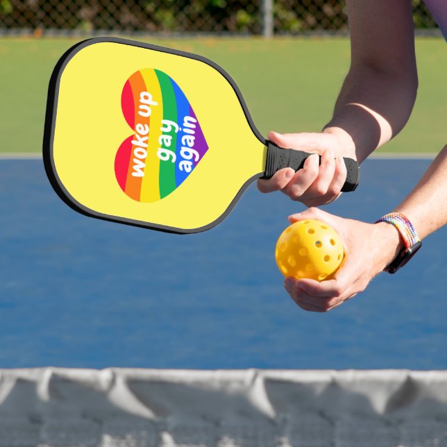 Palas De Pickleball LGBTQ despertó de nuevo a Gay (in situ)