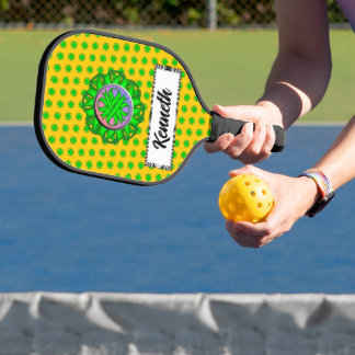 Palas De Pickleball Lime Green Clover Ribbon por Kenneth Yoncich