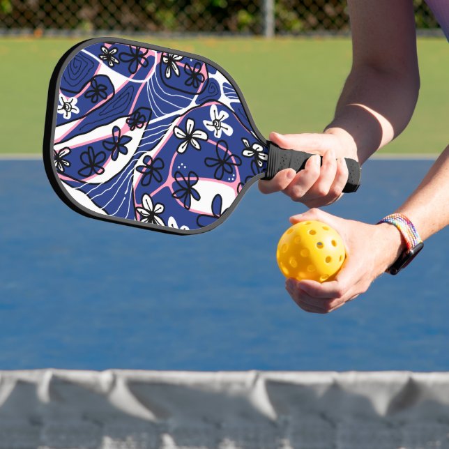 Palas De Pickleball Maximalist Floral Neuro Art - Blue Pink White  (in situ)