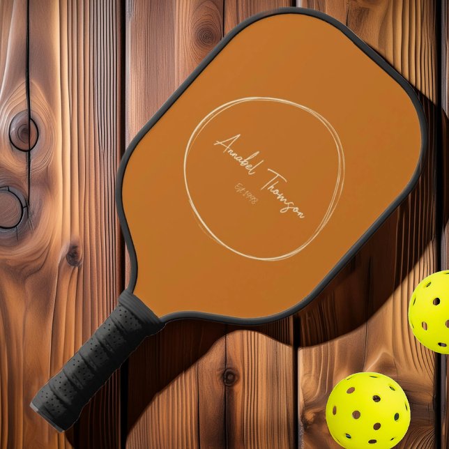 Palas De Pickleball Miel quemada moderna de mediados del siglo | Nombr (Subido por el creador)