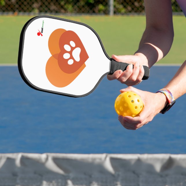 Palas De Pickleball Minimalist Paw Print Heart  | Modern  (in situ)