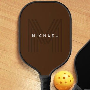 Palas De Pickleball Monograma de nombre moderno simple marrón