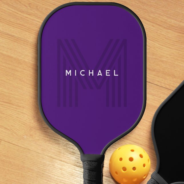 Palas De Pickleball Monograma de nombre moderno simple púrpura (purple monogram pickleball paddle)
