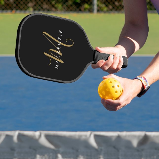 Palas De Pickleball Monograma elegante moderno de escritura de oro neg (in situ)