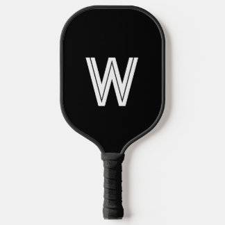 Palas De Pickleball Monograma inicial moderno en negro y blanco