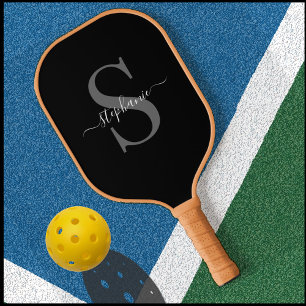 Palas De Pickleball Monograma moderno blanco y negro Nombre inicial