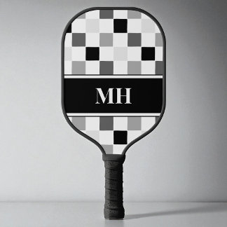 Palas De Pickleball Monograma moderno de iniciales a cuadros en blanco