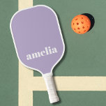 Palas De Pickleball Monograma morado de lavanda de moda<br><div class="desc">remo de pickleball de moda con su nombre en monograma o iniciales en un popular y audaz tipo blanco sobre un fondo púrpura lavanda pastel. Puede ajustar la posición y el tamaño del texto en la herramienta de diseño para nombres más cortos o más largos.</div>