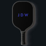 Palas De Pickleball Monograma personalizado negro y azul<br><div class="desc">Paddle de pickleball personalizado. Nombre. Inicial. Azul y negro.</div>