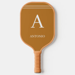 Palas De Pickleball Monograma personalizado y nombre marrón 