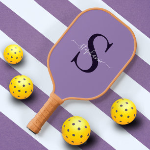 Palas De Pickleball Monograma púrpura Nombre inicial Simple