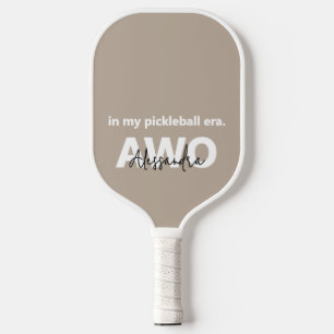 Palas De Pickleball Monograma Tan Taupe Blanco Negro Minimalista
