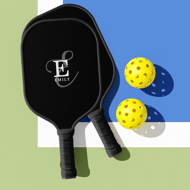 Palas De Pickleball Monograma y nombre de guión negro elegante (Personalize with your name and monogram initial.)