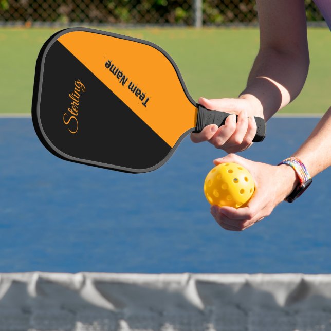 Palas De Pickleball Naranja Princeton y negro con dos áreas de texto (in situ)