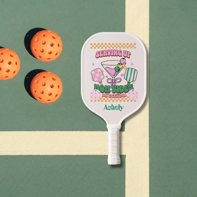 Palas De Pickleball Nombre personalizado Bow Groovy Retro Mom (Subido por el creador)