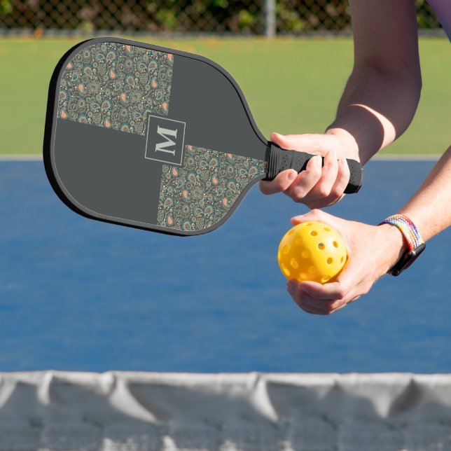 Palas De Pickleball Paisley Monogrammed Pickleball Paddle (in situ)
