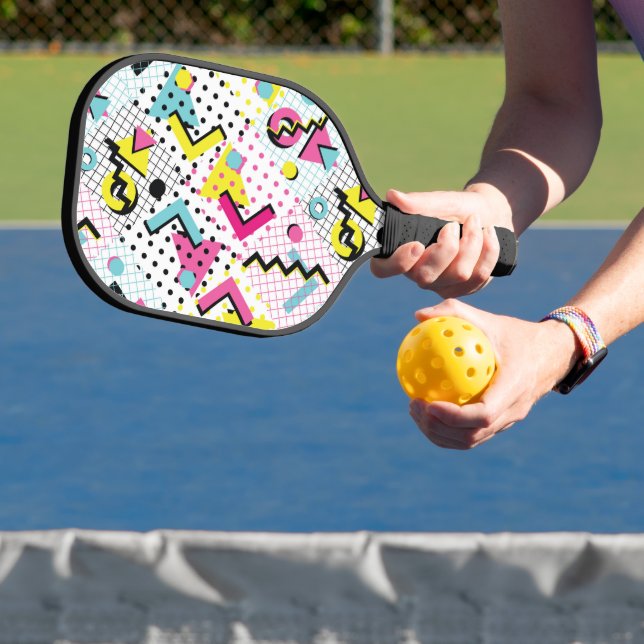 Palas De Pickleball Patrón de estilo Memphis posmoderno (in situ)