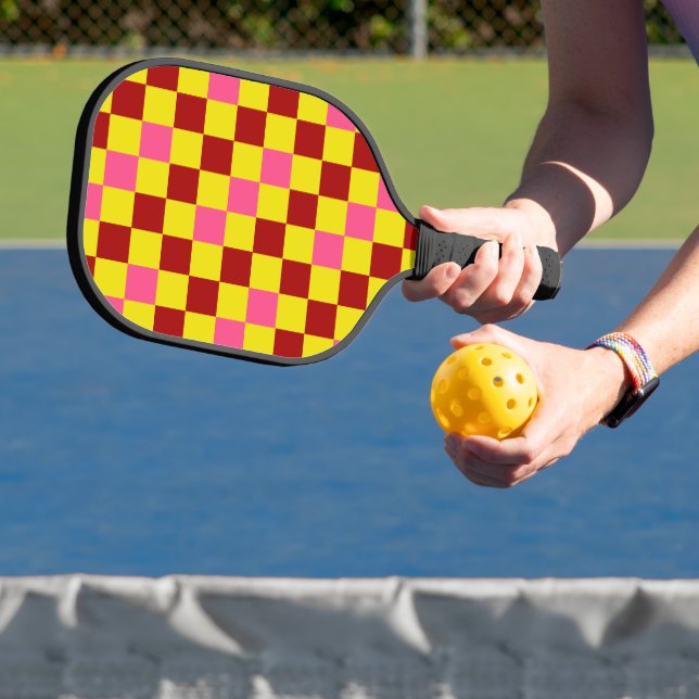 Palas De Pickleball Red Yellow Pink Checkered Pattern Design  (in situ)